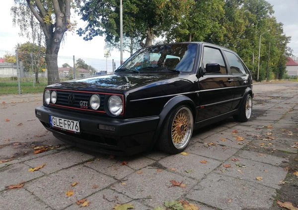 Volkswagen Golf cena 42000 przebieg: 136000, rok produkcji 1990 z Lębork małe 191